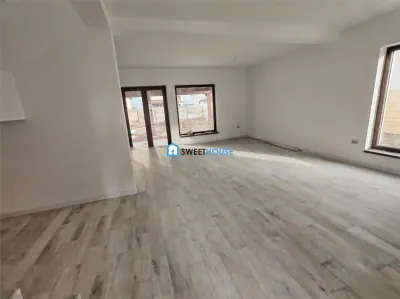 Casa duplex de vanzare Izvor/Tarlungeni 163500 Eur - foto 6