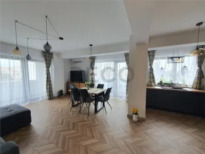 RECO apartament 3 camere cu loc de parcare privat de inchiriat, Decebal, Oradea - Oradea