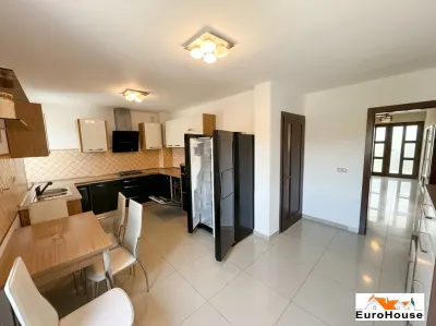 Vila De Vanzare in Alba Iulia I 300mp utili I Demisol - Parter - Etaj - Alba Iulia
