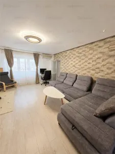 Vânzare apartament 3 camere | Unirii | Mircea Vodă | etaj 7 | renovat integral | bloc 1994 | centrala proprie | 80mp utili | - Bucuresti