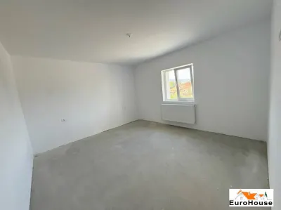 Duplex De Vanzare Alba Iulia I Barabant I La Cheie I 150mp - foto 9