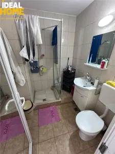 De inchiriat ap 3 camere Podu Ros PNL - foto 4
