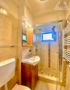 Apartament 3 camere Alexandru - P. Voievozilor - Iasi