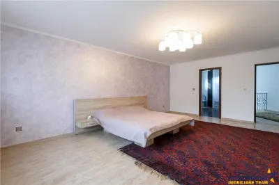 Vila apreciabila, 220 mp, teren 544 mp, confort si intimitate, Harman - foto 18