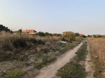 Ocazie Teren sectorul 1,langa lacul Straulesti - foto 5