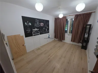 Apartament 4 camere Semidecomandat Piata Sudului RENOVAT - Bucuresti