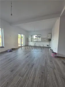 UPLEX DEOSEBIT | 2 DORMITOARE | 2 BĂI | TEREN 300+ MP | MOȘNIȚA NOUĂ - Mosnita Noua