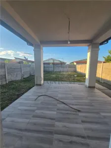 UPLEX DEOSEBIT | 2 DORMITOARE | 2 BĂI | TEREN 300+ MP | MOȘNIȚA NOUĂ - foto 4