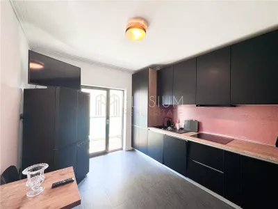 Apartament de inchiriat 4 camere Emerald Residence - foto 13