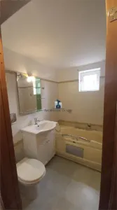 Inchiriere Apartament 3 Camere Semidecomandat Piata Sudului-Tulnici - foto 6