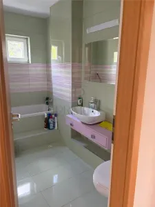 Apartament 3 camere | 67 mp | Complex Studențesc | Vedere Parcul Copiilor & Bega | Aproape de UVT și Medicină - foto 9