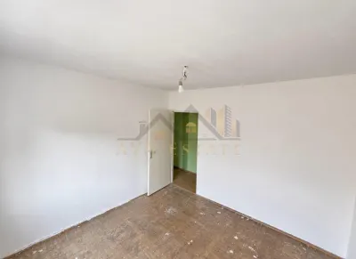 Apartament 2 camere, decomandat, Et.1- Zona Sagului - foto 7