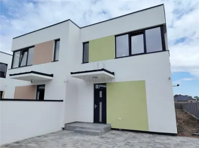 DUPLEX MODERN - CURENT TRIFAZAT - ZONA POPULATA - Mosnita Noua