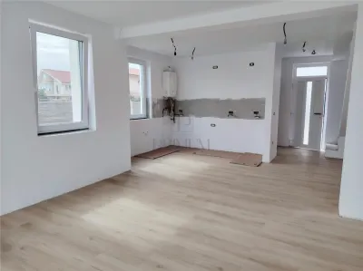 DUPLEX MODERN - CURENT TRIFAZAT - ZONA POPULATA - foto 4