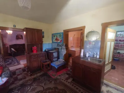 Casa si Teren Criscior - foto 10