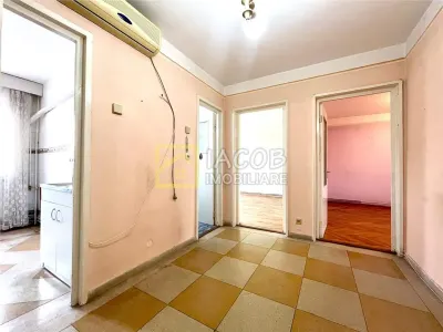 Apartament 2 camere decomandate, etaj 3, zona Energiei, str. Banatului 3 - foto 6