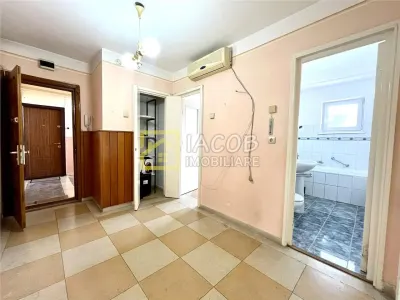 Apartament 2 camere decomandate, etaj 3, zona Energiei, str. Banatului 3 - foto 8