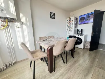 Apartament decomandat cu 2 camere in Vasile Aaron - foto 11