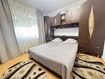 Apartament decomandat cu 2 camere in Vasile Aaron - foto 17