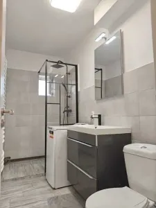 Apartament 2 camere decomandat | Zona Gară | Mobilat și utilat complet | Aproape de centru și facultăți - foto 5