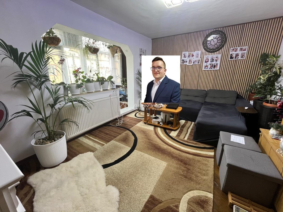 Caransebes, 3 Camere, Dec., Zona Pipirig Polivalenta - Caransebes
