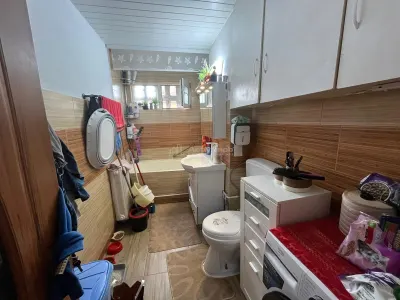 Caransebes, 3 Camere, Cf.,1. Dec., Zona Pipirig Polivalenta - foto 7