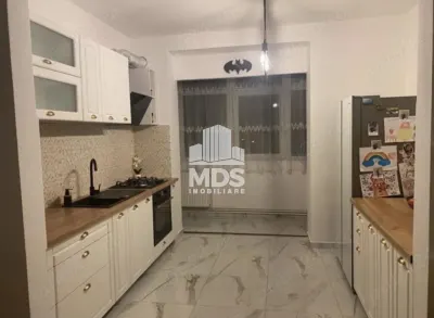 4 camere cu garaj sub bloc la etaj 3 - foto 8
